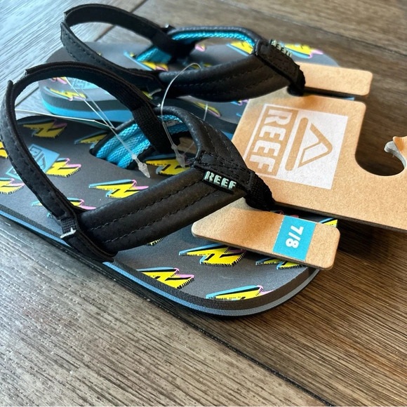 Reef Ahi Bolt Sandals - Picture 5 of 9